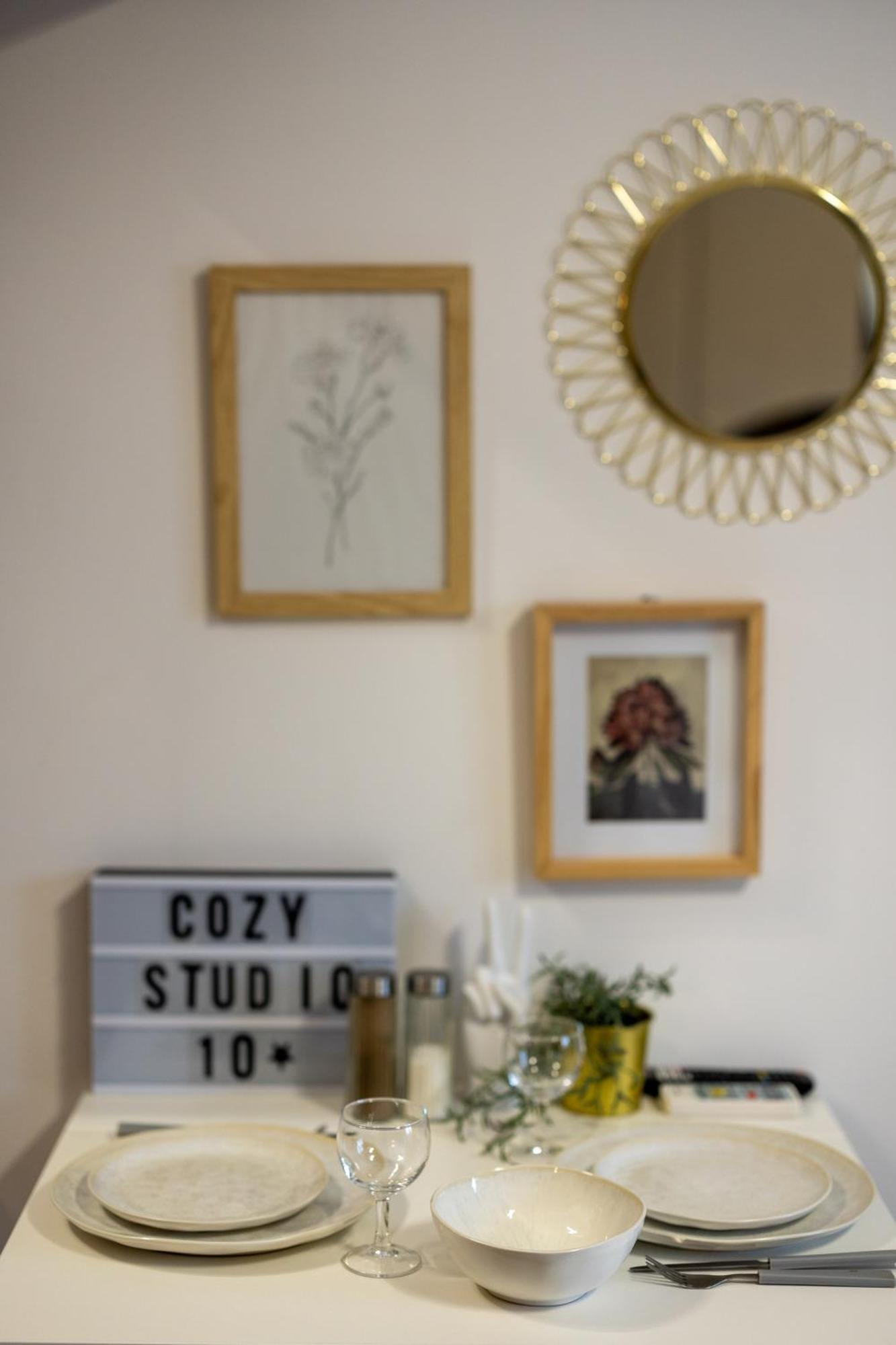 Cozy Studio Retreat - Quiet, Premium Stay Timisoara Exterior photo