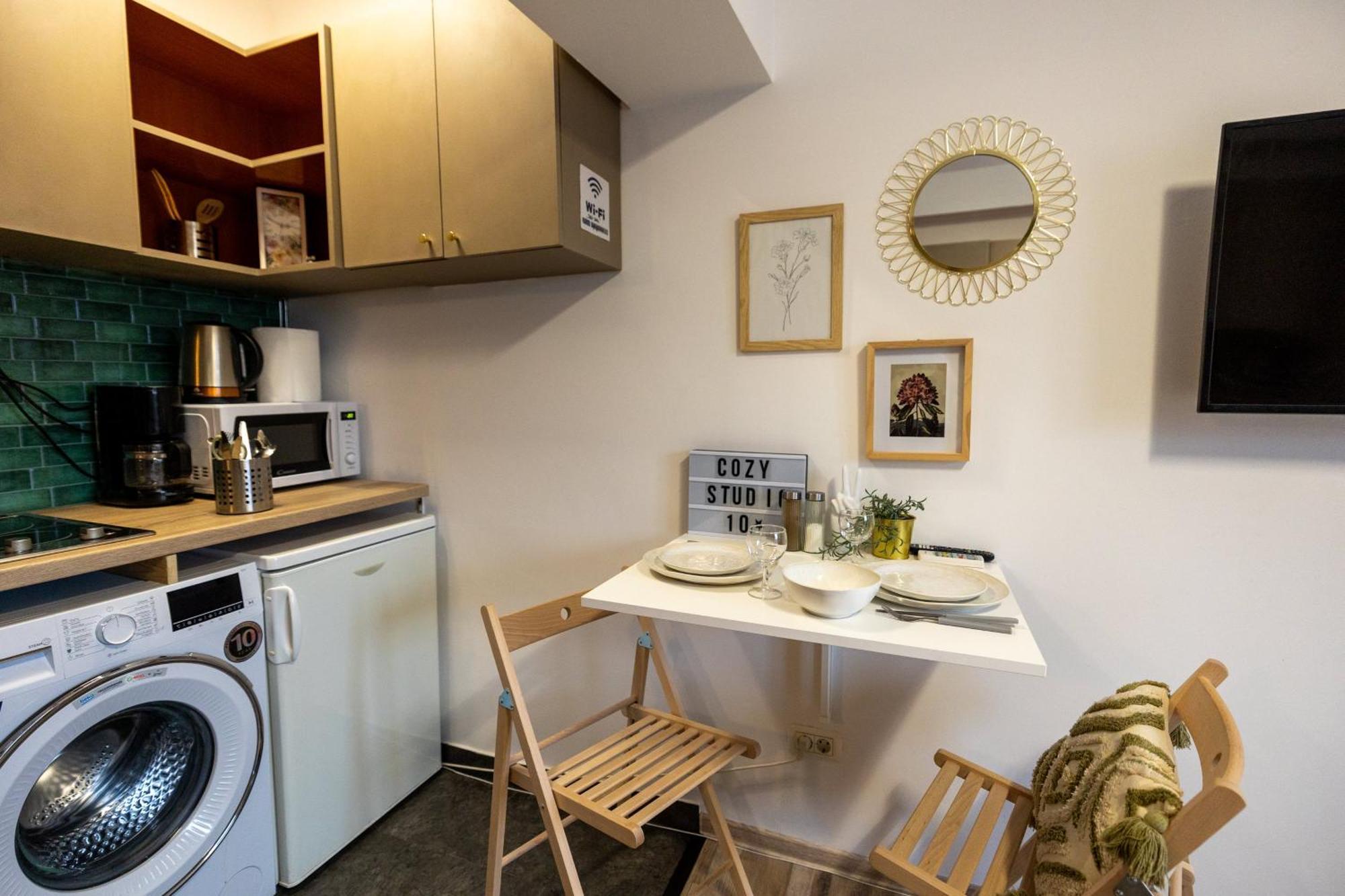 Cozy Studio Retreat - Quiet, Premium Stay Timisoara Exterior photo